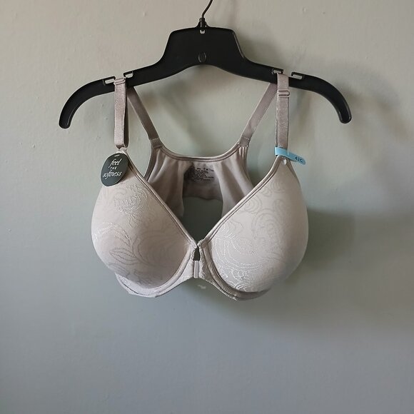 Women's Bali Comfort Revolution Bra Front Closure T-Shirt Underwire Size 42C - Picture 1 of 15